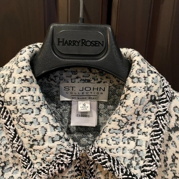 St. John Business Cardigan - Picture 3 of 7